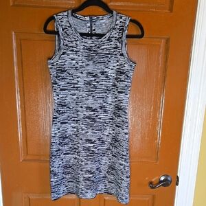 Muse-Blk/white pullover sleeveless sweater dress Sz PS